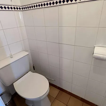 Apartment 2 Pieces Proche Plage, Parking, Animaux Admis - Fr-1-702-47 Agde